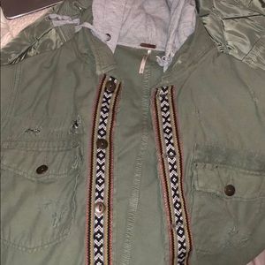 Army green cut-off free people jacket!